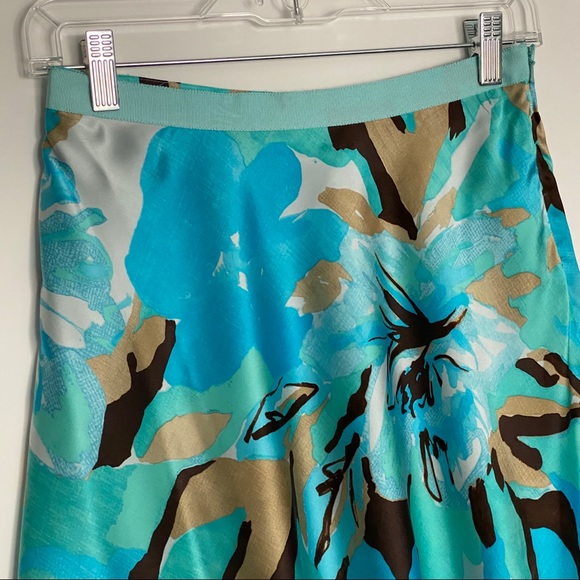 Banana Republic 100% silk A- line size Petite 0P - Picture 8 of 8